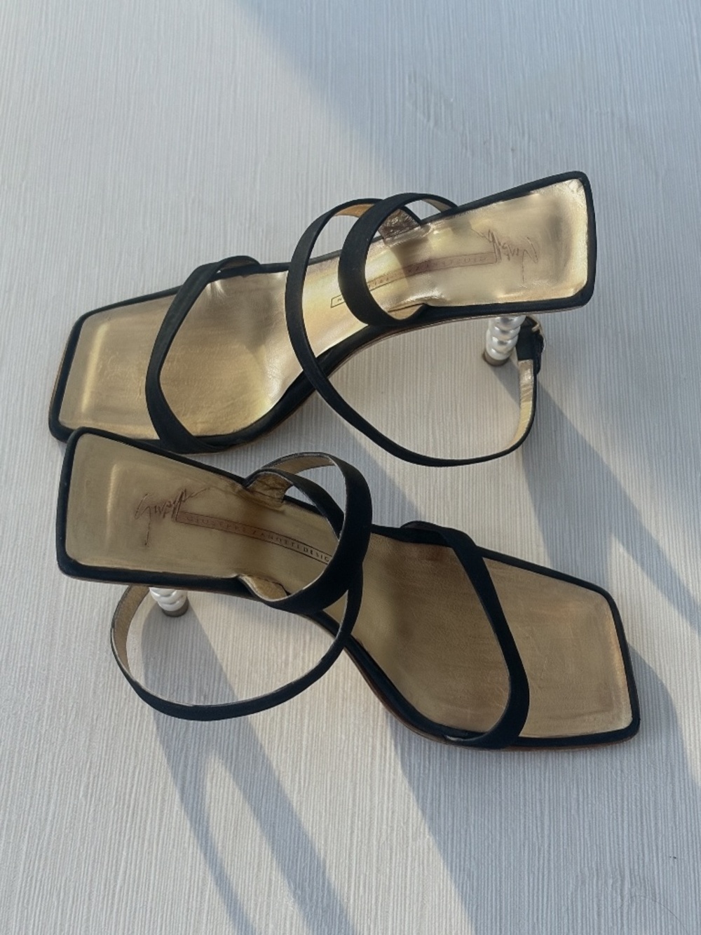 Vintage Giuseppe Zanotti Pearl Heel Sandals 7B - Picture 3 of 9
